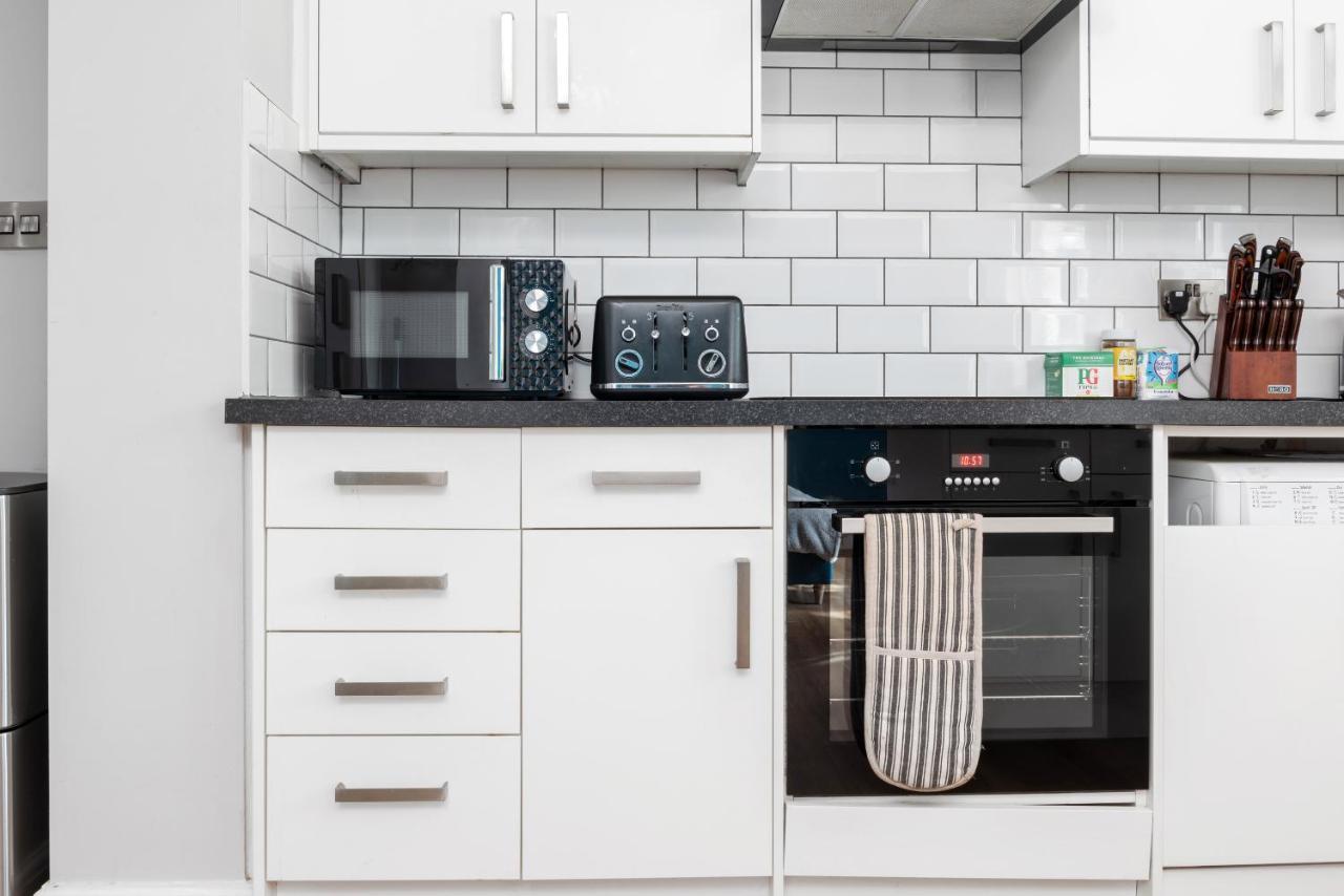 Spacious 2 Bedroom Apartment In Park Estate Nottingham Buitenkant foto