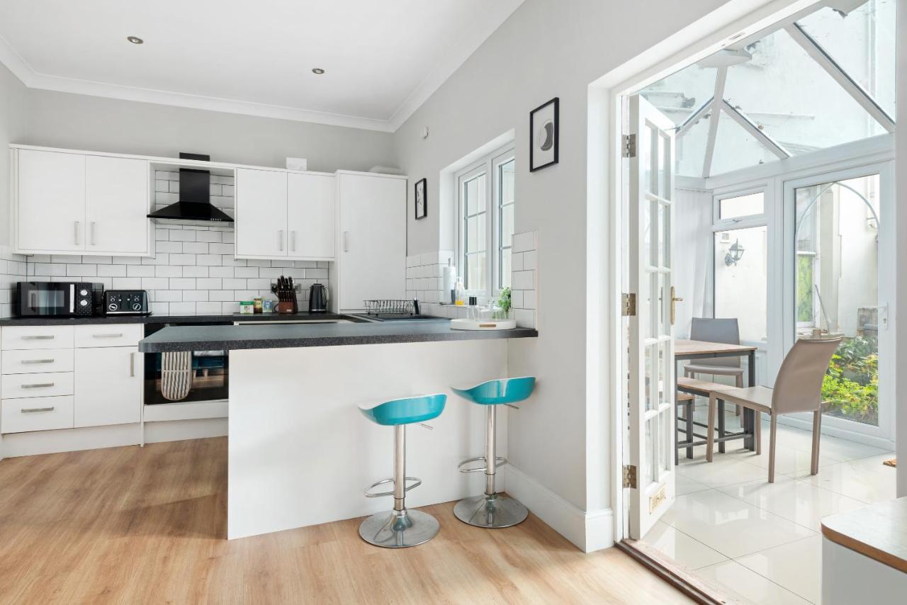 Spacious 2 Bedroom Apartment In Park Estate Nottingham Buitenkant foto